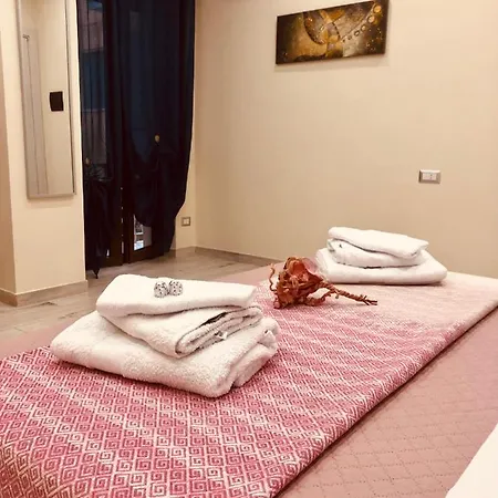 Pensión Yourhome - La Perfetta Rooms&spa