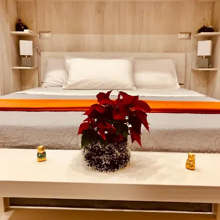 Yourhome - La Perfetta Rooms&spa Pensión 4*