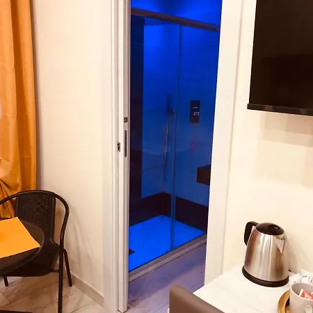 Yourhome - La Perfetta Rooms&spa 4*