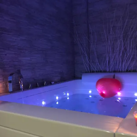 Yourhome - La Perfetta Rooms&spa