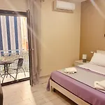 בית הארחה Yourhome - La Perfetta Rooms&spa