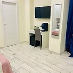 Yourhome - La Perfetta Rooms&spa בית הארחה מטה