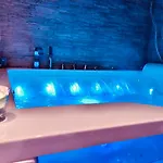 בית הארחה Yourhome - La Perfetta Rooms&spa 4*