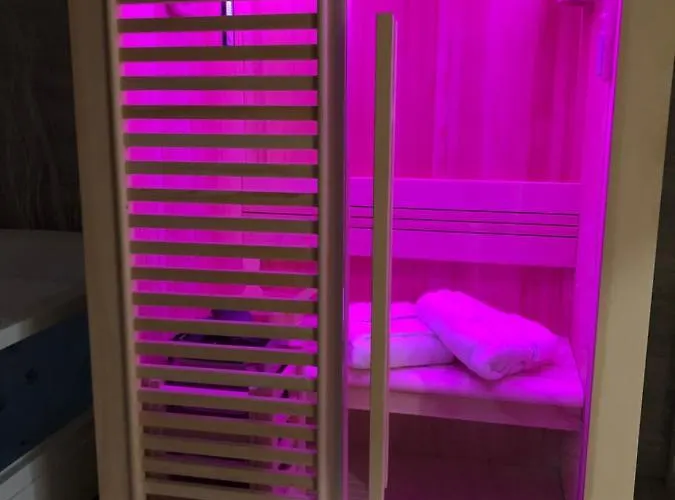 Yourhome - La Perfetta Rooms&spa 4*